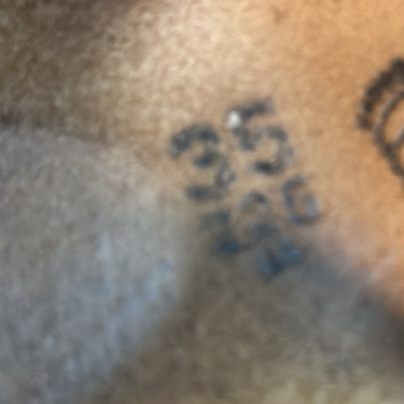 Birkerstock Women's Gizeh Oiled Vegan White Sandals - Size 35 - Picture 5 of 5